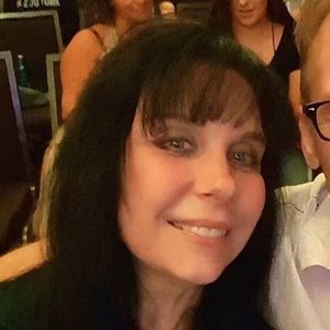 Meet your Posher, Camille